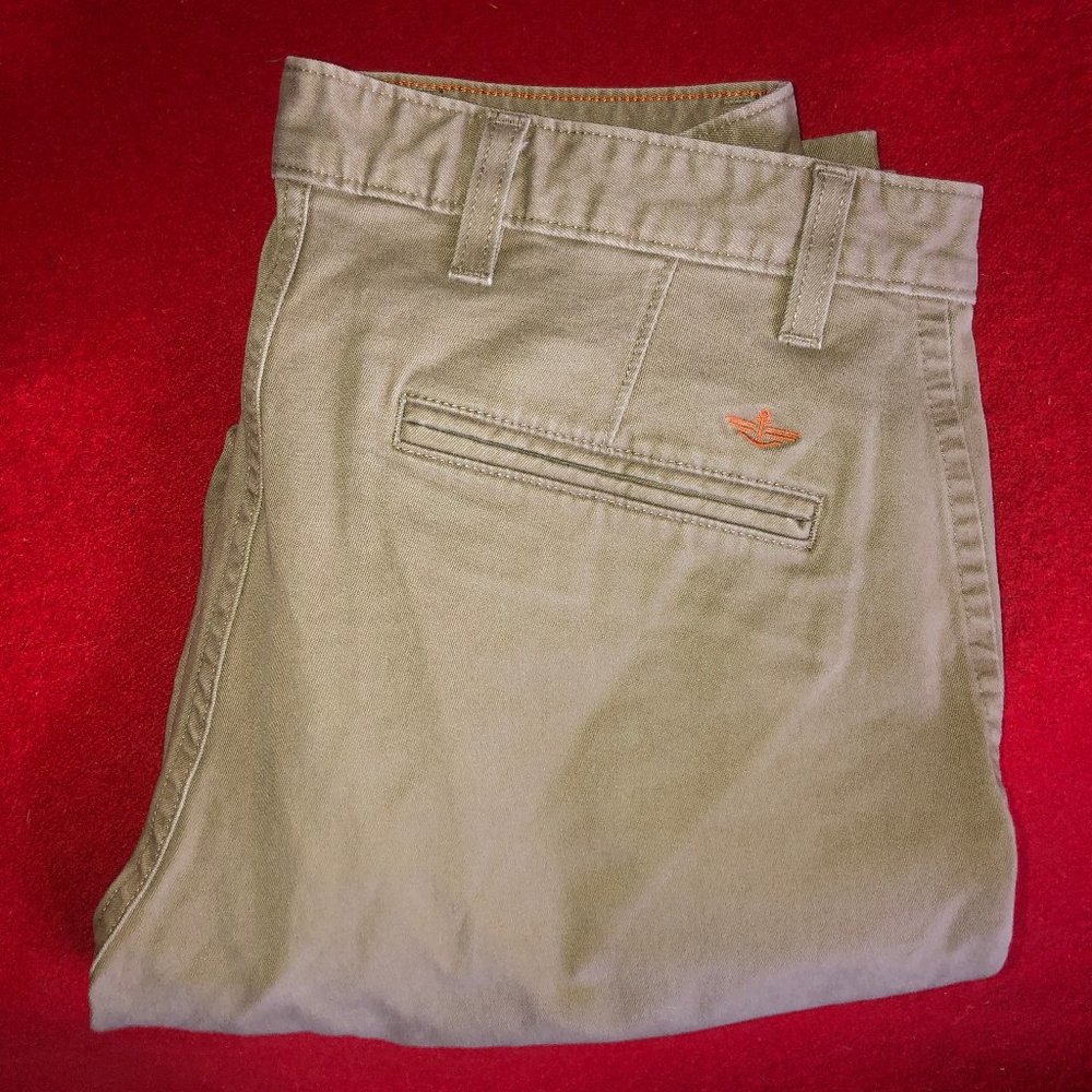 Dockers Khakis